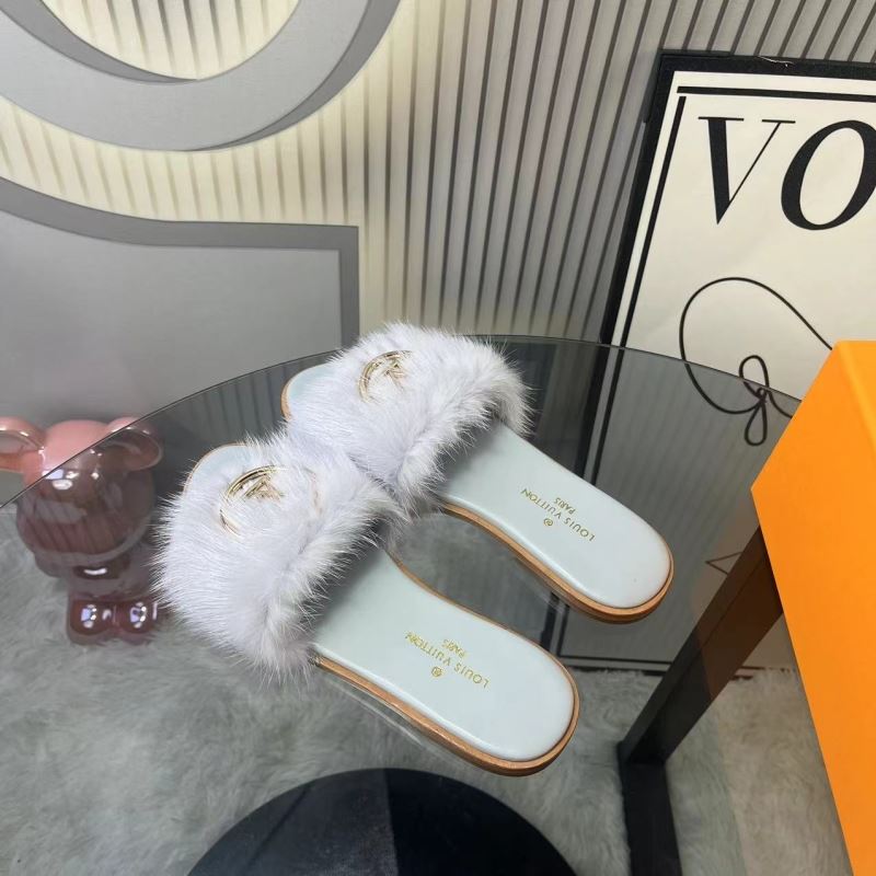 Louis Vuitton Slippers